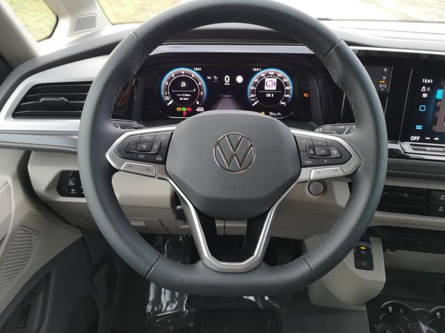 Volkswagen T7 California Beach