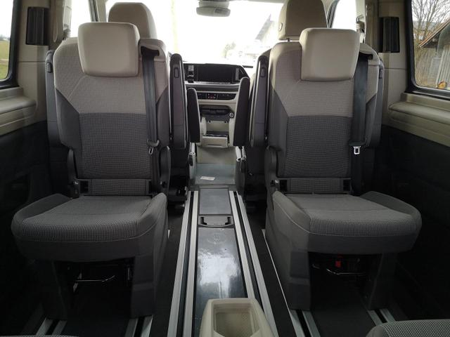 Volkswagen T7 California Beach