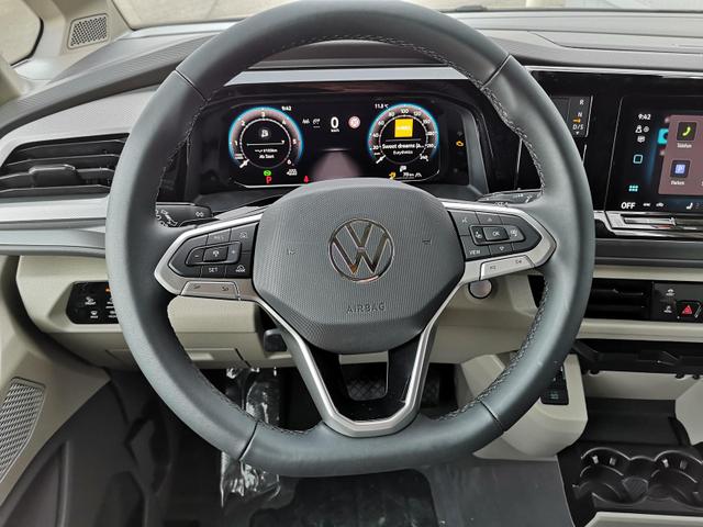Volkswagen T7 California Beach