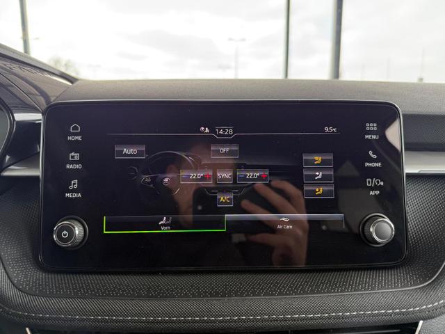 Fabia Top Selection 1.0 TSI DSG 85 kW / ACC T...