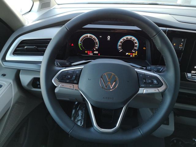 Volkswagen T7 Multivan Sport